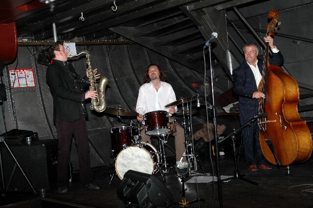 min 2008 07 03 nix nox 329